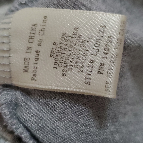 Striped Buttoned Top - Picture 4 of 7